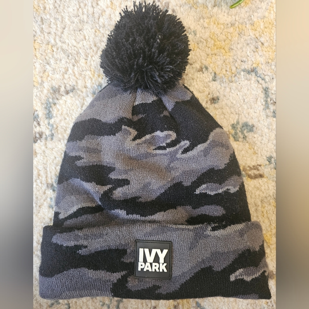 Ivy Park Black and Gray Pom-Pom Beanie